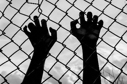 Die vergessenen Kinder hinter Gittern des Maison d’Arrêt et de Correction d’Abidjan
