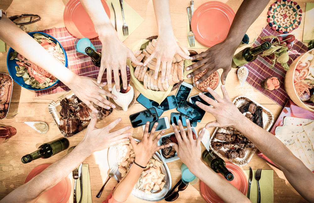 Virtuelles Gala Dinner mit Humanium